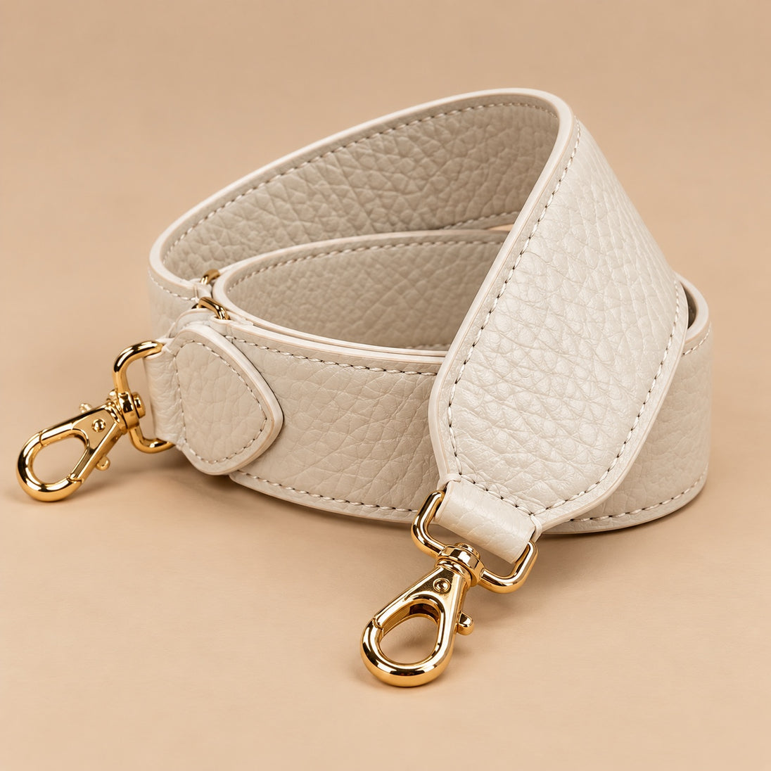 Uneak Luxe Faux Fur Clutch detachable cream strap