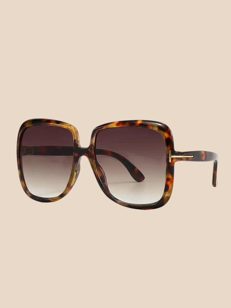 Tortoise oversized square sunglasses with gradient brown lenses